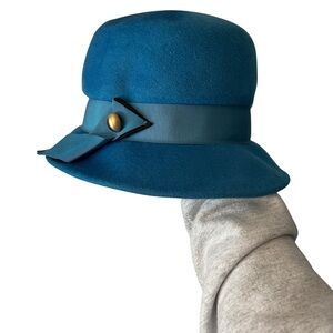 Vintage 100% Wool Womens Hat by Henry Pollack